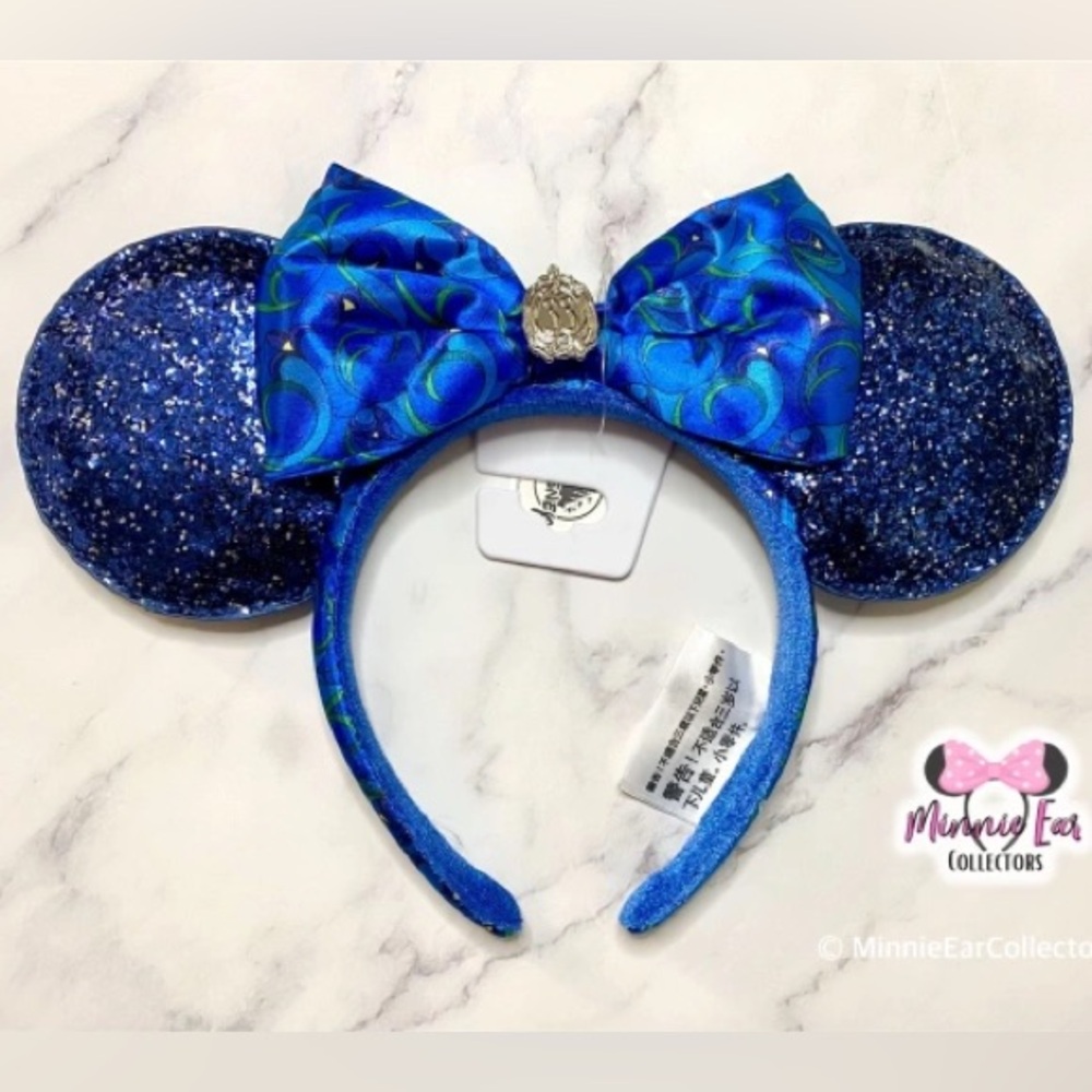 EUC Disneyland Park Club 33 Ears